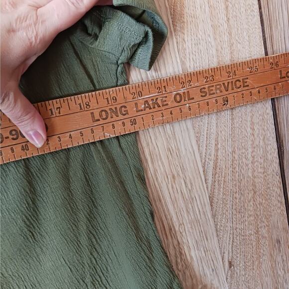 Cato Hunter Green Crepe Gold Ring V-neck Size Large - Picture 5 of 6